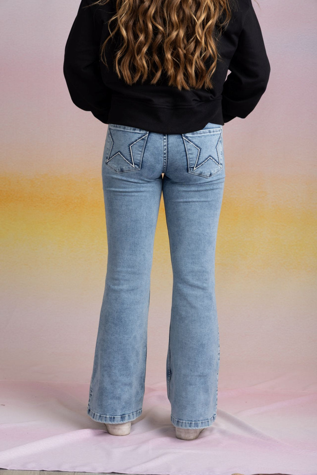 Jeans Glith Flare Bordado c/Desflecado Azul Niña Cacao
