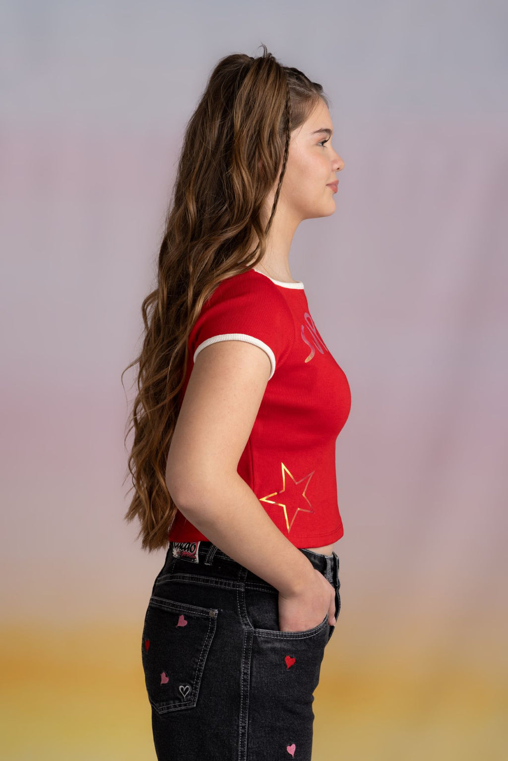 Polera Kut Regular Escote Barco y Estampado Rojo Cacao
