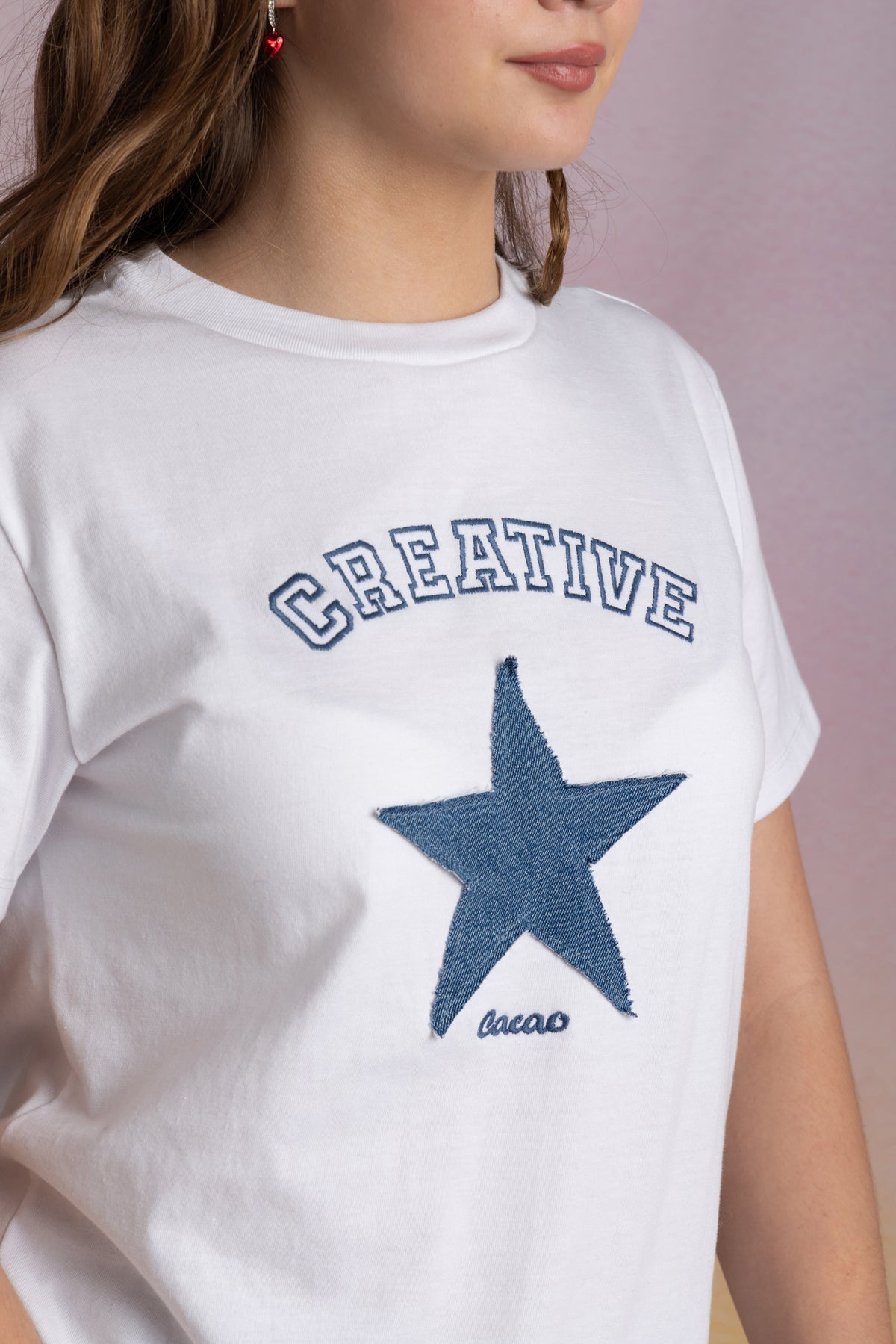 Polera Safira Regular Parche Estrella Blanca Cacao